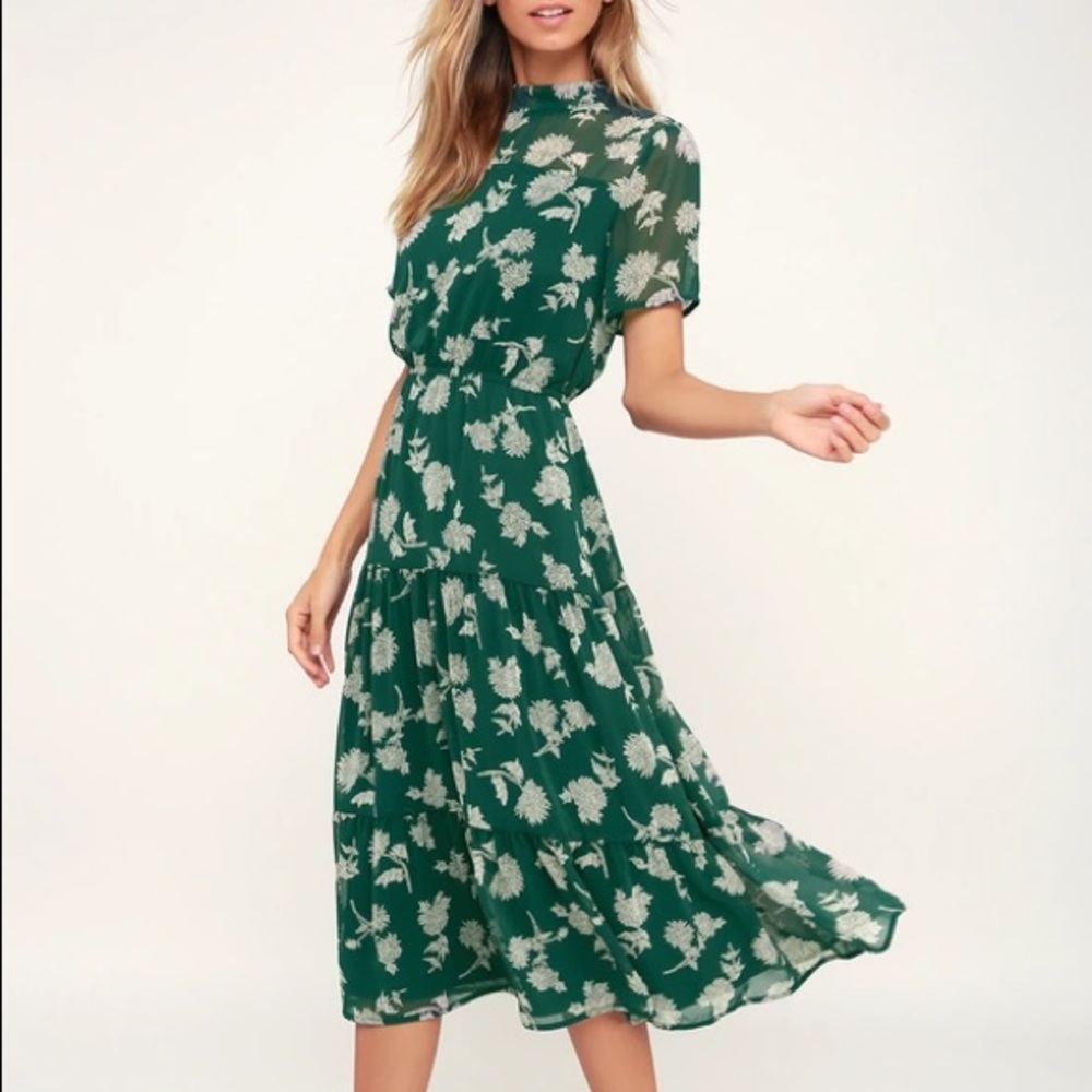 Lulu’s Floral Dressed Up Midi Dress